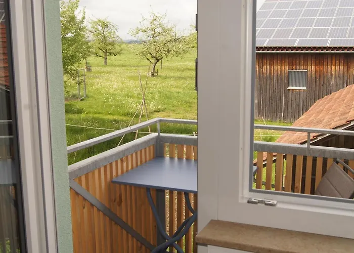 Im Obstgarten * Achberg